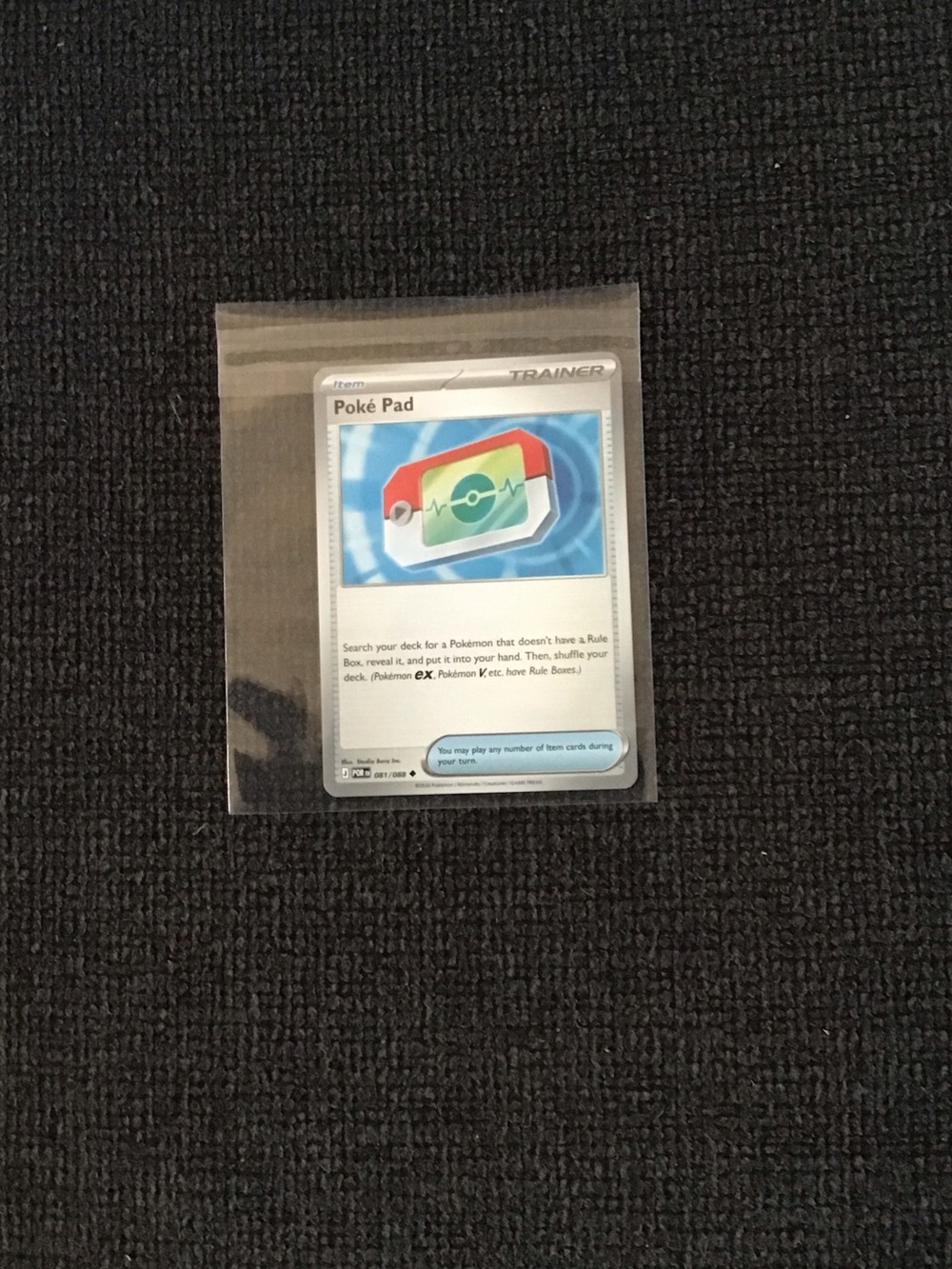 Trainer Card - Poké Pad (White)